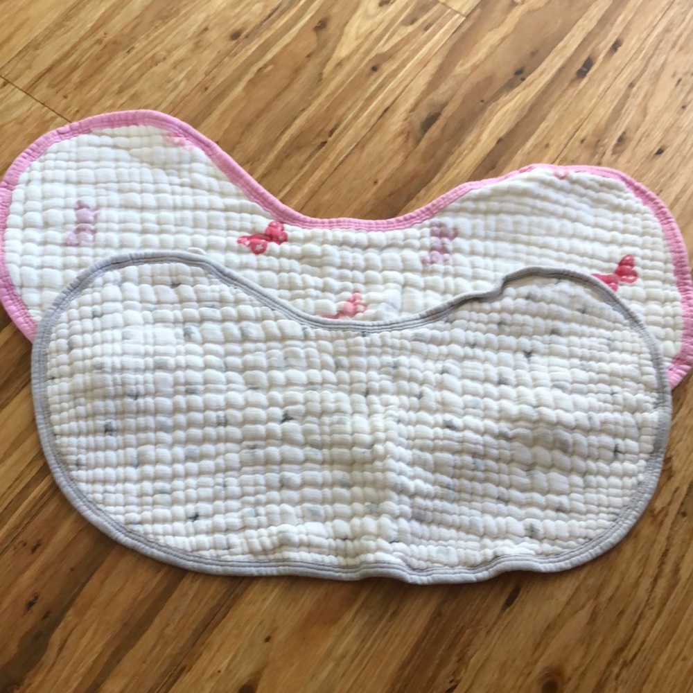 Bib burp cloth